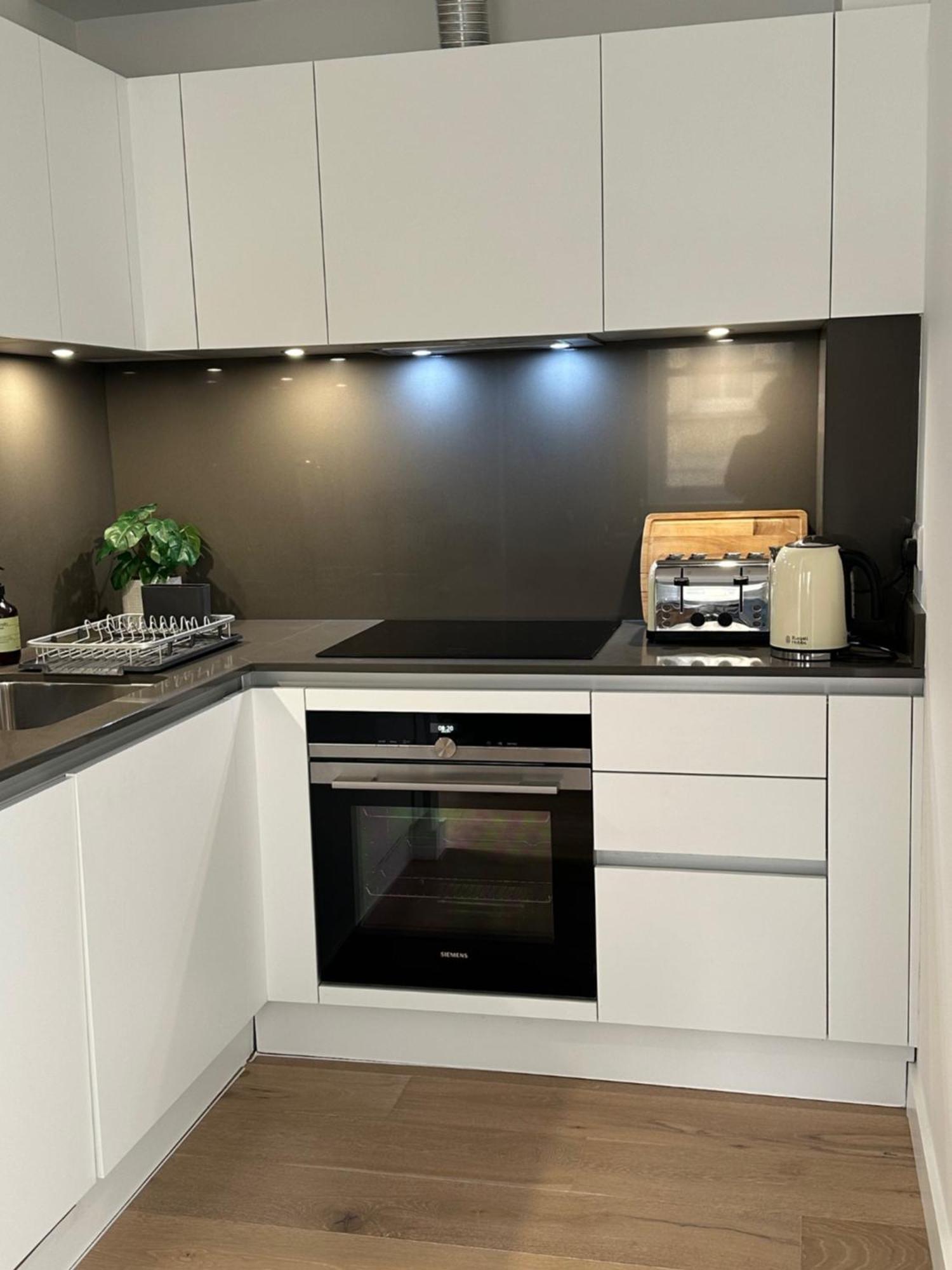 Apartament Contemporary Pied A Terre In The Heart Of Bath Zewnętrze zdjęcie